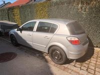 Gebraucht Opel Astra Edition 90 PS (66 kW) 2005 Silber Limousine