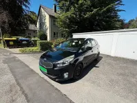 Gebraucht Kia Carens Vision 136 PS (100 kW) 2015 Schwarz Van / Kleinbus