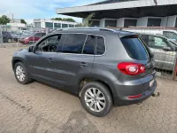 Używany VW Tiguan Team 140 KM (102 kW) 2010 Szary SUV