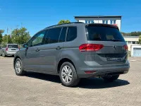 Gebraucht VW Touran Comfortline 150 PS (110 kW) 2021 Delfingrau metallic Van / Kleinbus