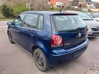 Gebraucht VW Polo Trendline 69 PS (50 kW) 2006 Blau Kleinwagen