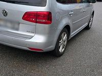 Gebraucht VW Touran 140 PS (102 kW) 2012 Silber Van / Kleinbus