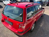 Gebraucht VW Passat 131 PS (96 kW) 2002 Rot Kombi