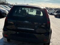 Gebraucht Ford Fiesta 75 PS (55 kW) 2003 Schwarz Kleinwagen