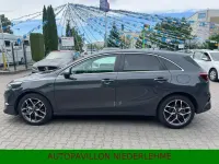 Gebraucht Kia Ceed 140 PS (102 kW) 2025 Grau Kleinwagen