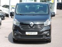 Second-hand Renault Trafic 125 CP (91 kW) 2017 Negru Monovolum