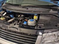 Usata VW Transporter 131 CV (96 kW) 2004 Blu Furgone