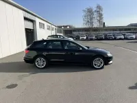 Gebraucht Audi A4 Advanced Plus 204 PS (150 kW) 2022 Mythosschwarz Kombi