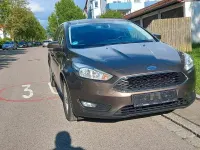 Usado Ford Focus 125 CV (91 kW) 2017 Marrón Familiar