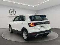 Gebraucht VW T-Cross Basis 95 PS (69 kW) 2023 Pure white SUV