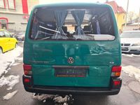 Gebraucht VW T4 88 PS (64 kW) 2002 Grün Van
