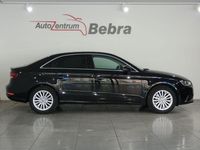 Gebraucht Audi A3 Ambiente 125 PS (91 kW) 2015 Brillantschwarz Limousine