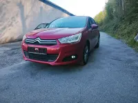 Gebraucht Citroën C4 120 PS (88 kW) 2010 Rot Limousine