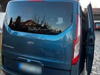 Gebraucht Ford Tourneo Titanium 185 PS (136 kW) 2020 Blau Van / Kleinbus