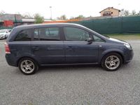 gebraucht Opel Zafira B Basis