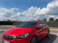 Gebraucht Opel Astra 136 PS (100 kW) 2015 Rot Limousine