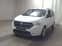 Gebraucht Dacia Lodgy Comfort 131 PS (96 kW) 2021 Gletscherweiss Van / Kleinbus