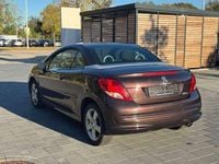 Gebraucht Peugeot 207 Active 120 PS (88 kW) 2015 Rouge noir Cabrio