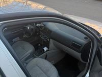 Gebraucht VW Golf IV 105 PS (77 kW) 2002 Silber Kleinwagen