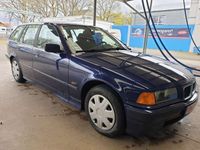 gebraucht BMW 318 318 i touring / elektr. Schiebedach / Airbags