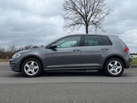 Gebraucht VW Golf VII 116 PS (85 kW) 2019 Grau Limousine
