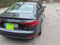 Używany Audi A4 Design 150 KM (110 kW) 2015 Szary Sedan/Limuzyna