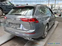 Gebraucht VW Golf VIII R-line 150 PS (110 kW) 2023 Grau Kombi