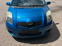 Gebraucht Toyota Yaris 69 PS (50 kW) 2006 Blau Kleinwagen