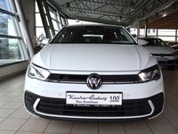 Gebraucht VW Polo Life 95 PS (69 kW) 2022 Pure white Kleinwagen