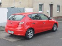 Gebraucht Hyundai i30 Classic 109 PS (80 kW) 2008 Rot Limousine