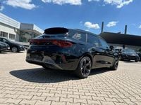 Neu Cupra Leon 150 PS (110 kW) 2025 Magnetic schwarz metallic Kombi