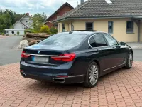Gebraucht BMW 730 265 PS (194 kW) 2015 Blau Limousine