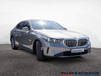 Gebraucht BMW 520 197 PS (144 kW) 2024 Grau Limousine