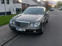 Gebraucht Mercedes E220 Elegance 170 PS (125 kW) 2007 Limousine