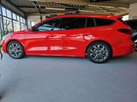 Neu Ford Focus ST-Line X 125 PS (91 kW) 2026 Racerot (rot) Kombi