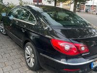 Gebraucht VW Passat 160 PS (117 kW) 2010 Schwarz Limousine