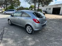 Gebraucht Opel Corsa 69 PS (50 kW) 2012 Silber Kleinwagen