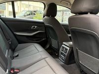 Gebraucht BMW 320 Advantage 184 PS (135 kW) 2020 Blau Limousine
