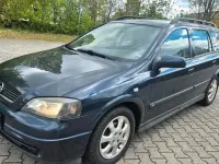 Gebraucht Opel Astra 84 PS (61 kW) 2002 Blau Kombi