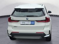 Gebraucht BMW iX1 Performance 230 kW (313 PS) 2022 Alpinweiß SUV