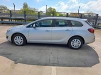 Usata Opel Astra 110 CV (80 kW) 2012 Grigio Station wagon