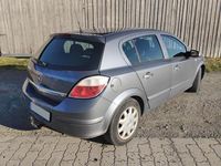 Gebraucht Opel Astra Enjoy 125 PS (91 kW) 2005 Limousine