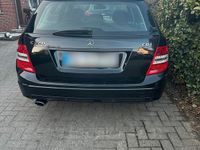 Gebraucht Mercedes C220 170 PS (125 kW) 2010 Schwarz Limousine