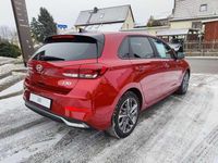 Gebraucht Hyundai i30 Advantage 101 PS (74 kW) 2025 Ultimate red Kleinwagen