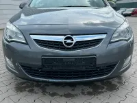 Gebraucht Opel Astra 160 PS (117 kW) 2011 Grau Kombi