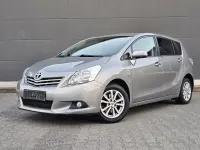 Gebraucht Toyota Verso Life 132 PS (97 kW) 2013 Grau Van / Kleinbus