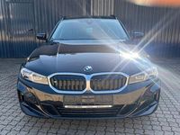 Gebraucht BMW 318 Shadowline 156 PS (114 kW) 2024 Schwarz Kombi