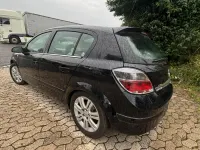 Gebraucht Opel Astra 116 PS (85 kW) 2009 Schwarz Limousine