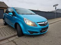 Używany Opel Corsa Edition 87 KM (63 kW) 2010 Niebieski Sedan/Limuzyna