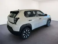 Neu Fiat Grande Panda Icon 110 PS (80 kW) 2025 Weiss Kleinwagen